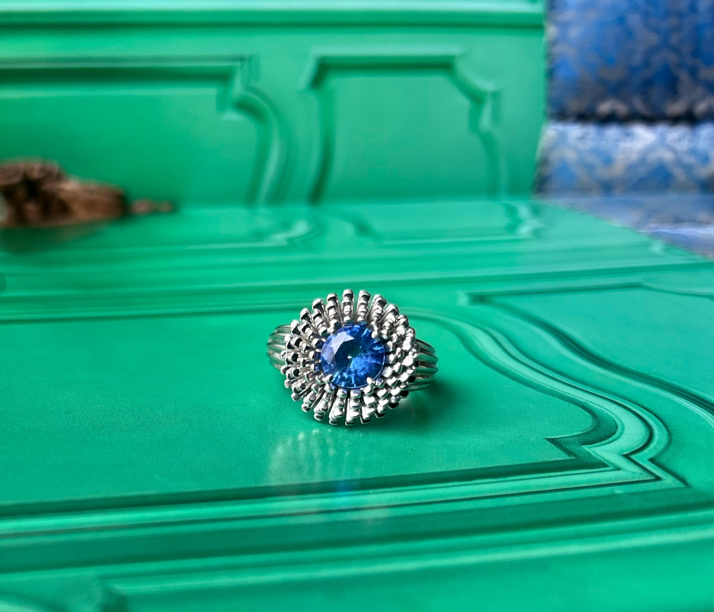 Sea Urchin Ring Sapphire