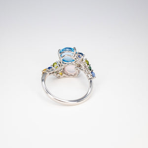 A cabochon bypass Ring Topaz Quartz Sapphire
