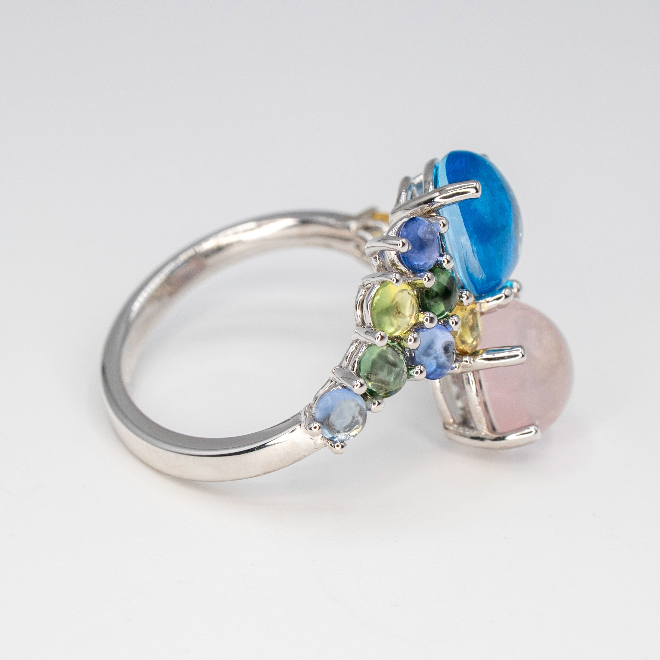 A cabochon bypass Ring Topaz Quartz Sapphire